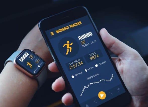 mobile-app-development-for-wearables-key-challenges-and-trends-featured